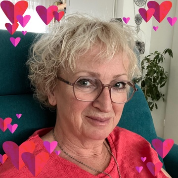 Stoelyoga lessen - Breda - Karin Fens van Gaal Stoelyoga lessen - Breda - Karin Fens van Gaal